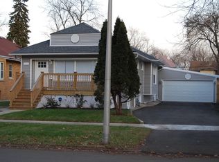 10757 S Prospect Ave, Chicago, IL 60643