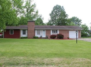 323 E Hoehn St, Carlinville, IL