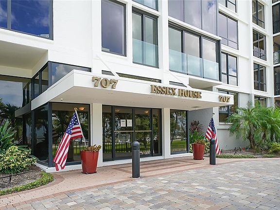 3rd image of 707 S Gulfstream Ave Unit 308