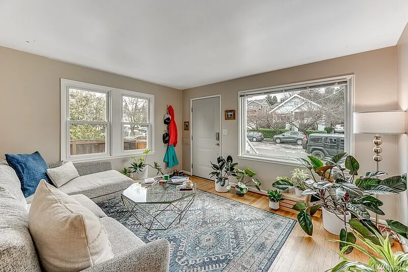 2 bed, 1.0 bath, 1280 sqft, $3,450 — Photo 3
