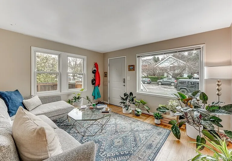 6041 5th Ave NW — Photo 3