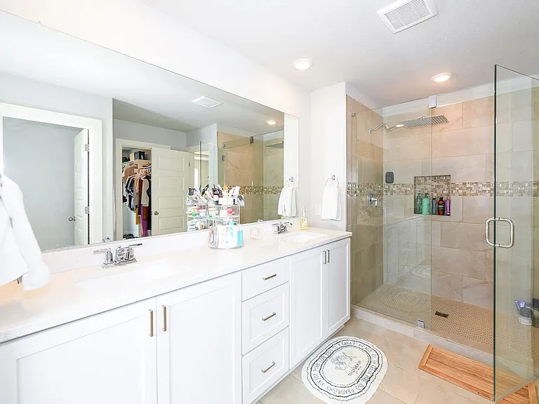 16011 Babcock Rd #13 — Photo 21