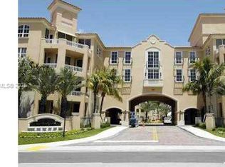 3001 NE 185th St APT 624, Aventura, FL 33180
