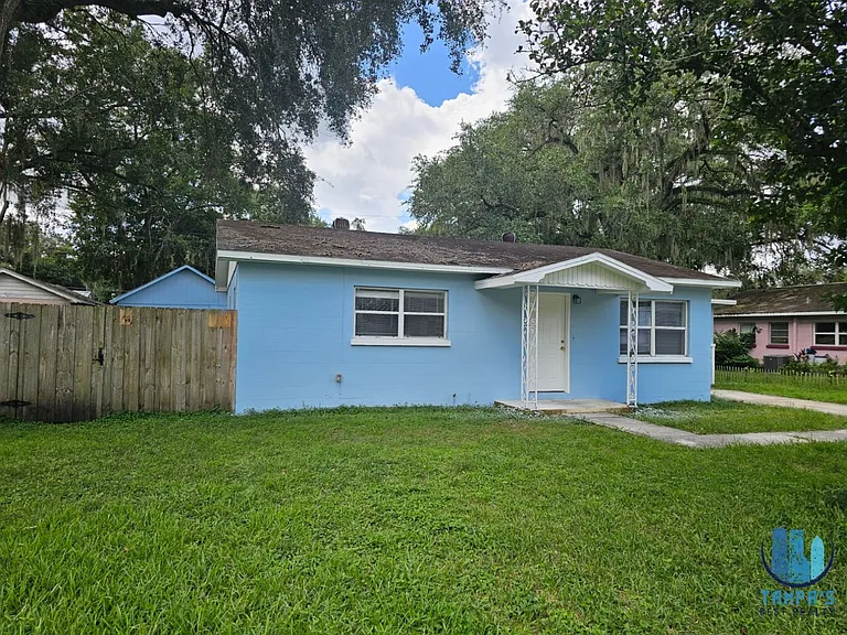 2721 Doyle Cir — Photo 3