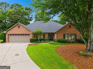 965 Knoll Crest Ct, Alpharetta, GA 30004