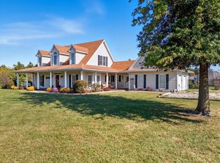 14640 N Ricketts Rd, Hallsville, MO 65255