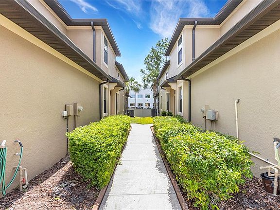 4th image of 5166 BAY ISLE CIRCLE