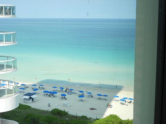 3rd image of 6345 Collins Ave APT 1032