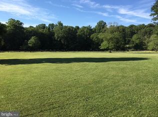 11609 Stuart Mill Rd, Oakton, VA 22124