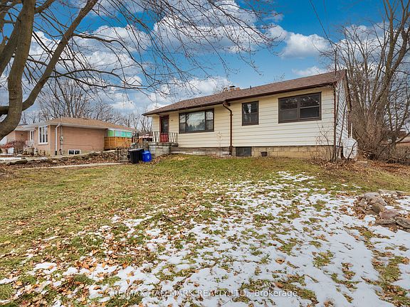 4th image of 1911 Glenview Rd