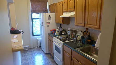 Rented by Garfield Realty 