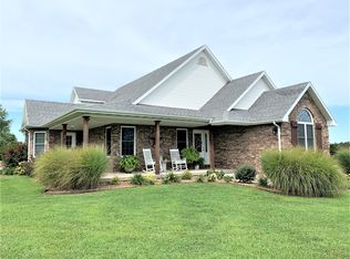 4091 S 106th Rd, Bolivar, MO 65613