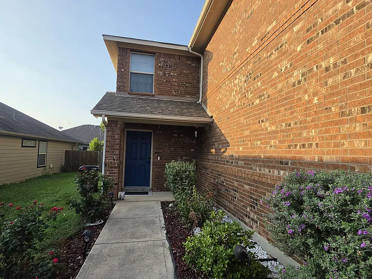 6511 Candlearch Cir — Photo 2