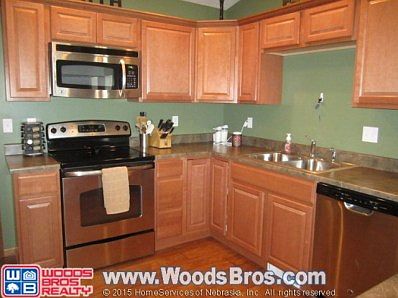 5th image of 835 Stonewood Ave