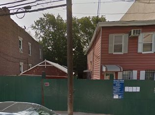 3823 28th St, Long Island City, NY 11101