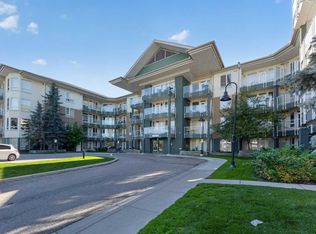 3111 34th Ave NW #203, Calgary, AB T2L0Y2