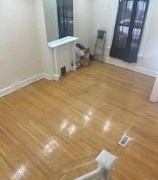 926 Forrester Ave — Photo 3