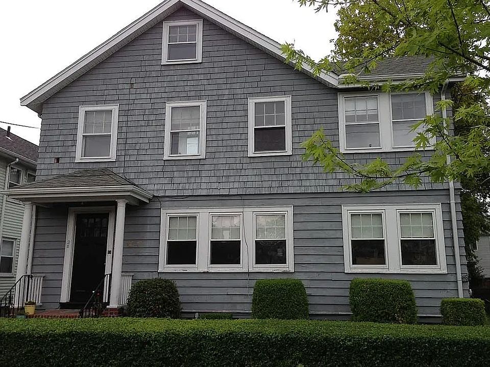 1st image of 28 Trapelo St