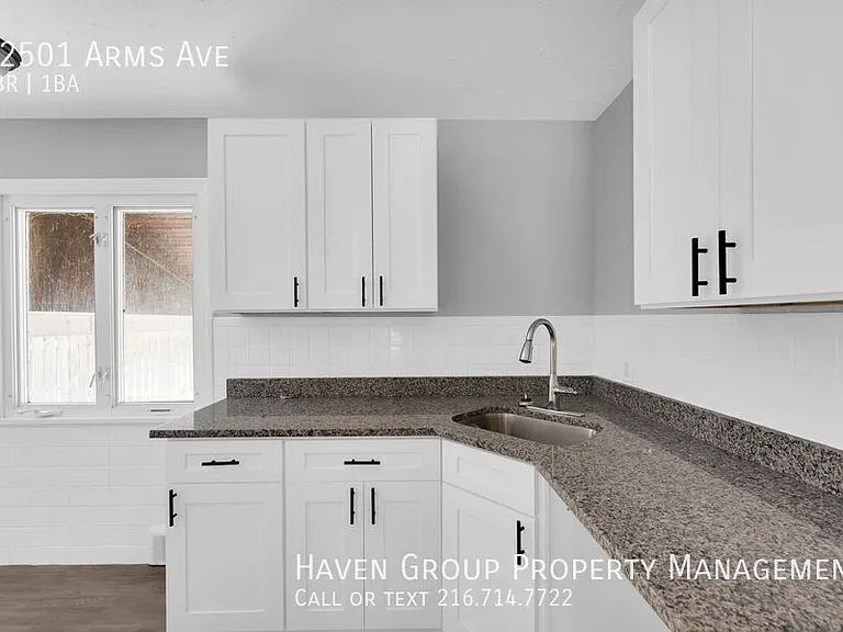 22501 Arms Ave — Photo 9