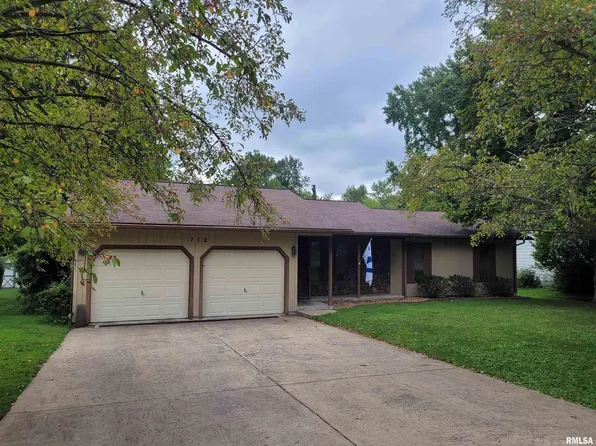 712 S 29th St, Mount Vernon, IL 62864