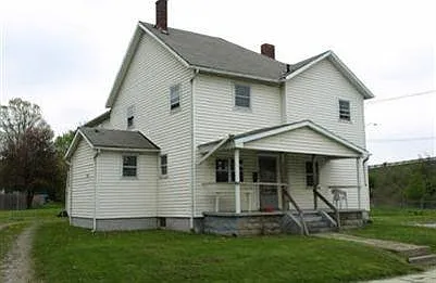 5 bed, 2188 sqft, $1,400 — Photo 1