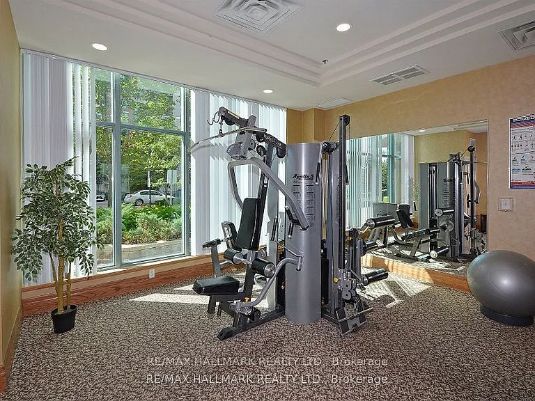 5508 Yonge St #2611 — Photo 10