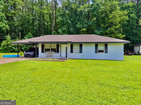 122 Longstreet Cir, Oxford, GA 30054