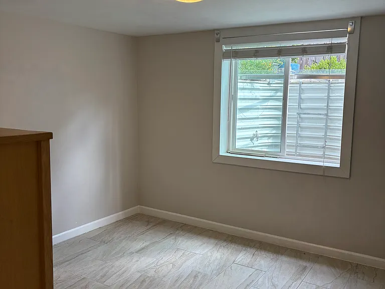 Secondary bedroom