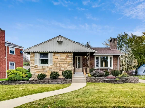 2437 W Forestview Ave, Riverside, IL 60546