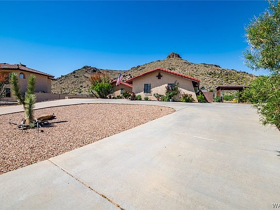 4th image of 566 Christy Plaza