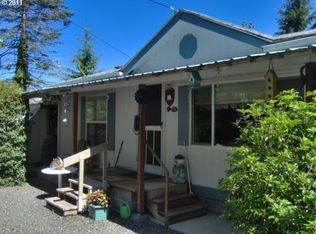 861 Vista Ct, Reedsport, OR 97467