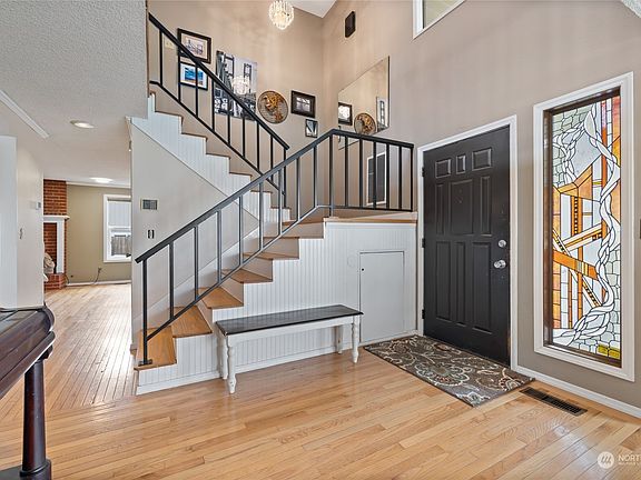3rd image of 7843 N Woodworth Avenue