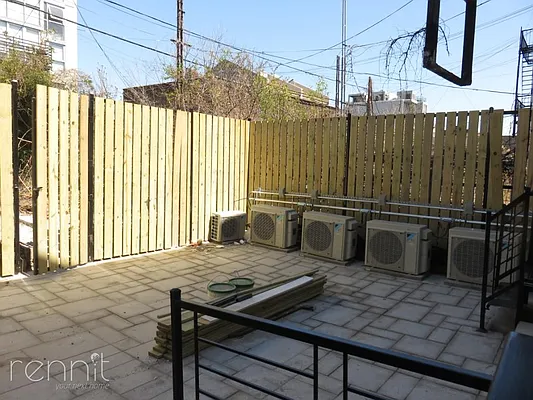 Rented by Rennit Inc. | media 39