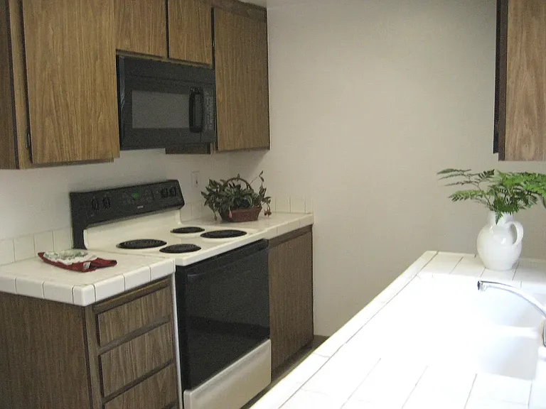 Kitchen Again