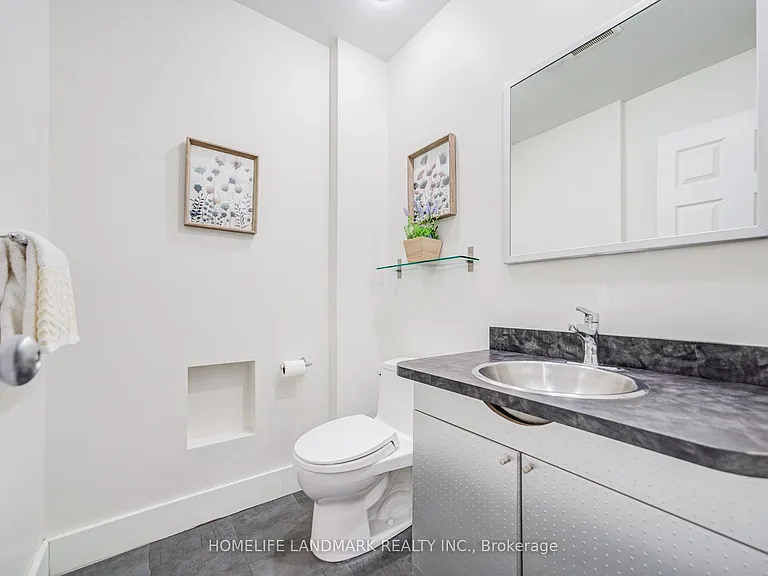 1608 Sherwood Forrest Cir — Photo 3