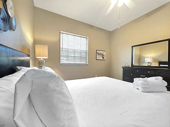 2nd image of 14021 Citrus Crest Cir
