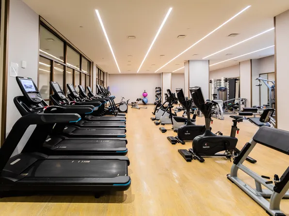 123 Linden Boulevard image 8 of 18