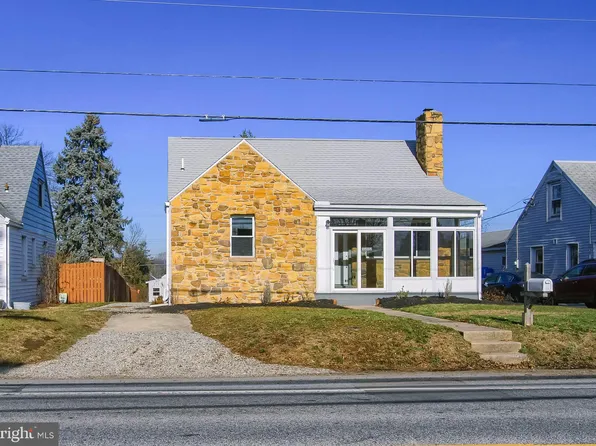 5202 Locust Ln, Harrisburg, PA 17109