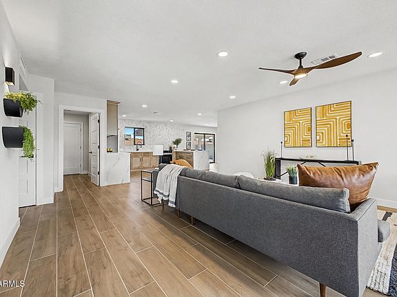 5th image of 2822 E CORTEZ Street