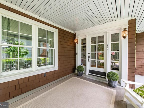 5th image of 1507 La Belle Ave