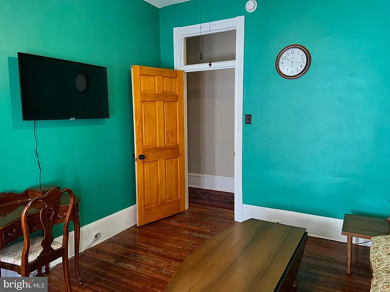 4913 Warrington Ave #2 — Photo 4