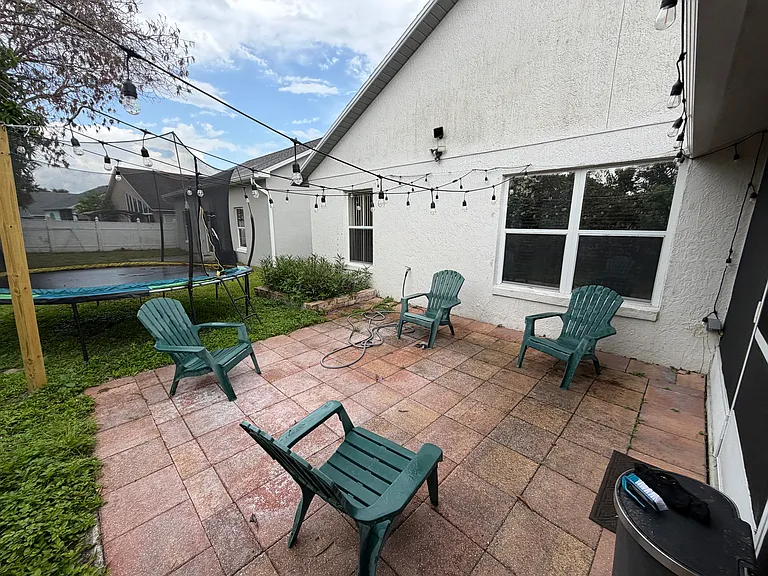 2503 Shelby Cir — Photo 38