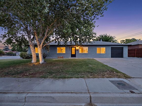 2nd image of 8803 Los Arboles Ave NE