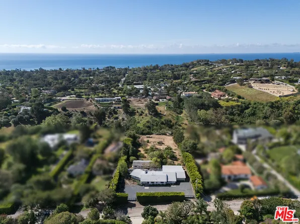 28926 Boniface Dr, Malibu, CA 90265