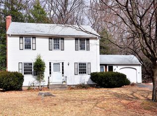 29 Bradford Dr, Windsor, CT 06095