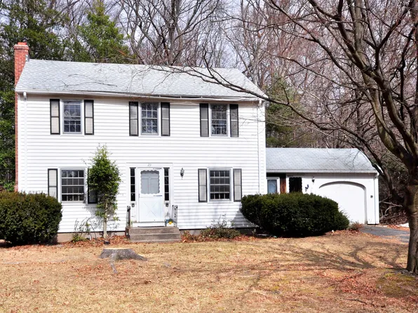 29 Bradford Drive, Windsor, CT 06095
