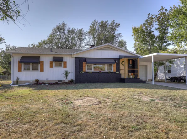 1312 S New Hampshire Avenue, Joplin, MO 64801
