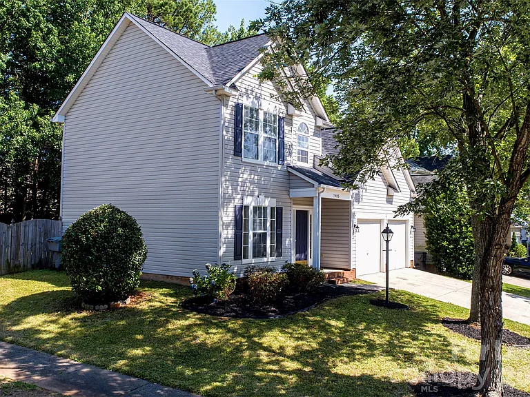7405 Wapiti Ct — Photo 3