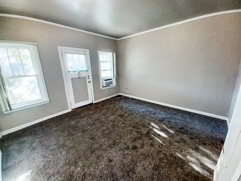 207 S 3rd St #205 — Photo 4