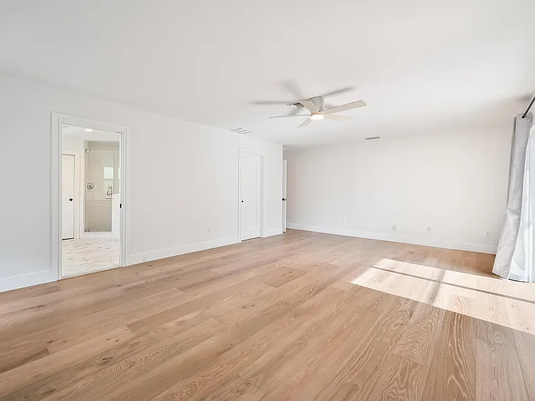 508 Devils Ln — Photo 18